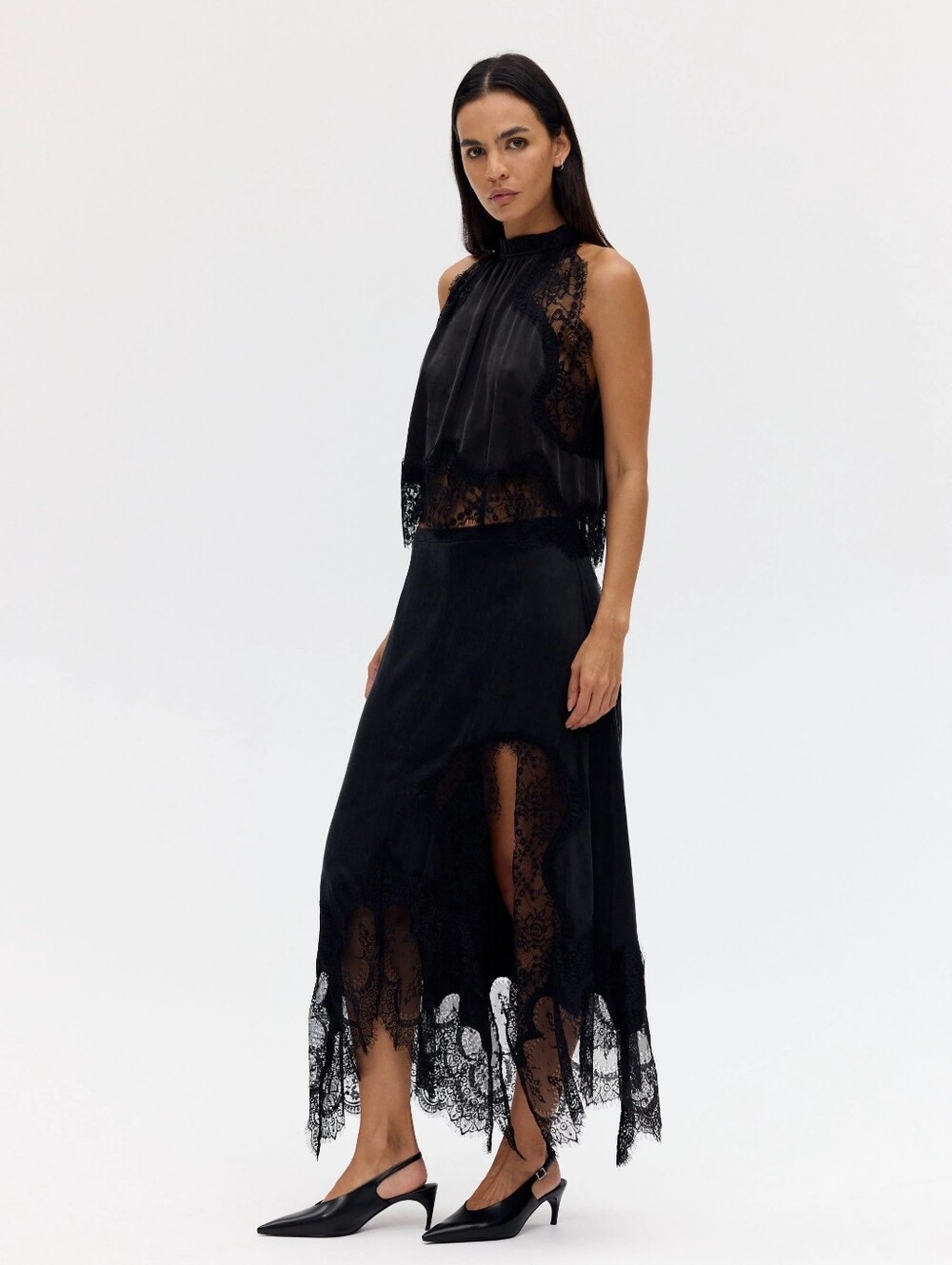 Third Form VISIONS LACE TOP - Picture 6 of 14
